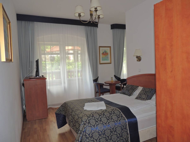 Park Hotel**** KUR & SPA w Świeradowie